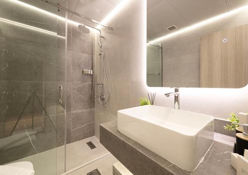 Dubai Marina Luxury 4 BHK # Sea, Ain Dubai & Palm View #, Dubaj (fotografie 8)