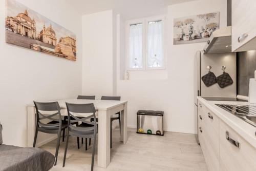 Casa Vaticano di Simone&Alessio, Rome (photo 9)