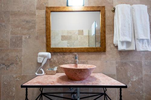 Alchemist Residence Von Goldenburg