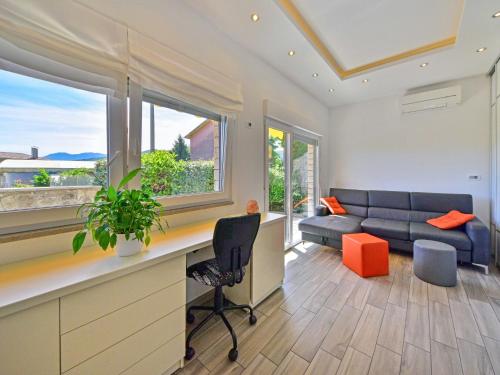 Holiday Home Koalas Nest Home & Apartments by Interhome in Jusici