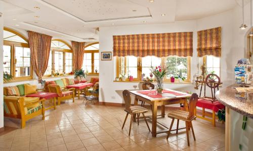 Étterem, Hotel Berghof in Innerkrems