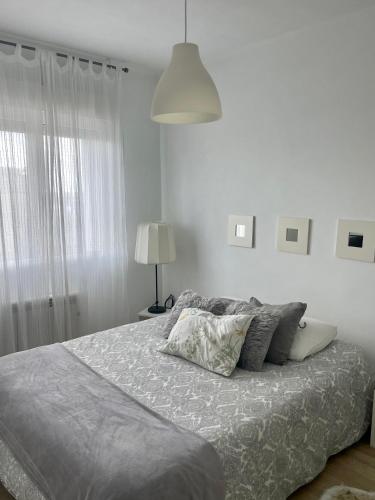  1 linea de playa puerto deportivo Vistas al mar recién reformado in Gijón