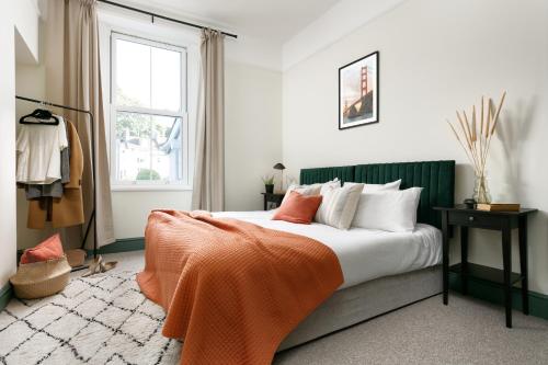 Stags Corner – Plymouth