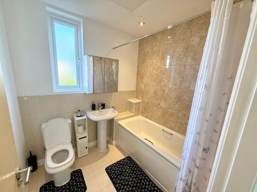 3 bedroom house with free parking, Manchester (fotografie 6)