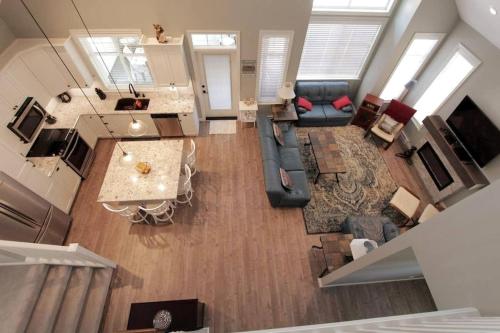Steps From The Beach And Pool #62 in Osoyoos, Canada