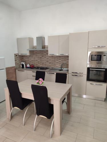 Al civico 13 in Фоджа