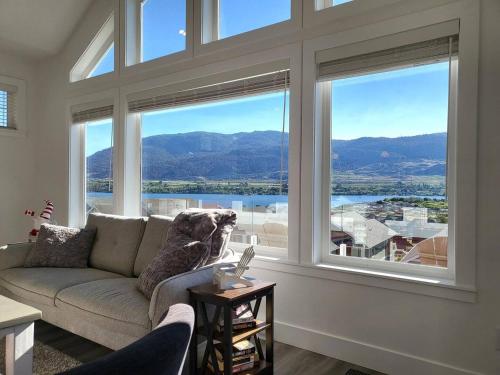 Amazing Views-golf Cart #243 in Osoyoos, Canada