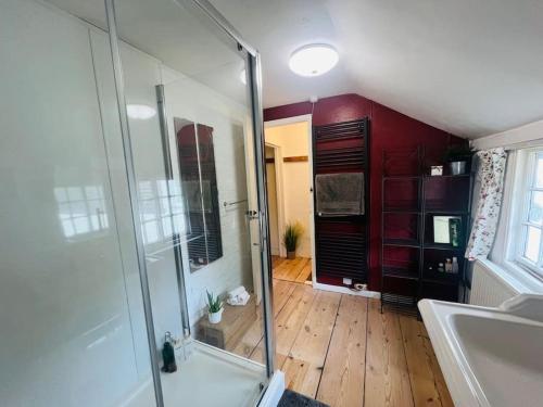Beautifully Quaint Cottage in Papworth