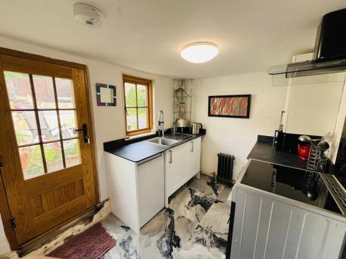 Beautifully Quaint Cottage in Papworth