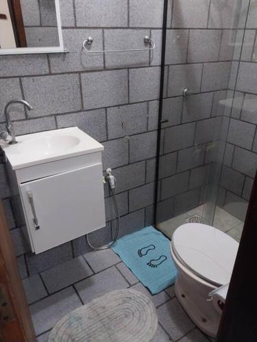 Casa tipo colonial com piscina in Jacare