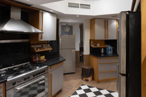 Spacious 3 BR Apartment Dokki