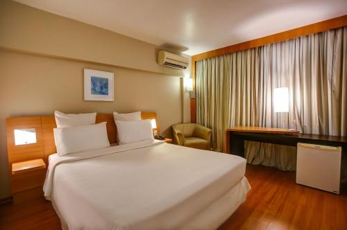 Superior Room - Disability Access image 3