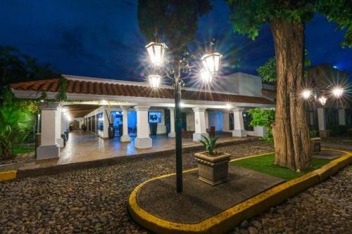 ล็อบบี้, InHouse Select Hacienda Tres Rios Hotel Culiacan in กูเลียกาน