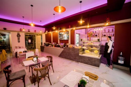 อาหารและเครื่องดื่ม, Apart-Hotel CARDINAL in ตรูสกาเวตส์