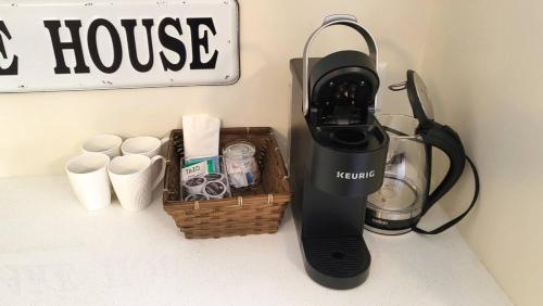 Large Modern Home At The Cottages #54