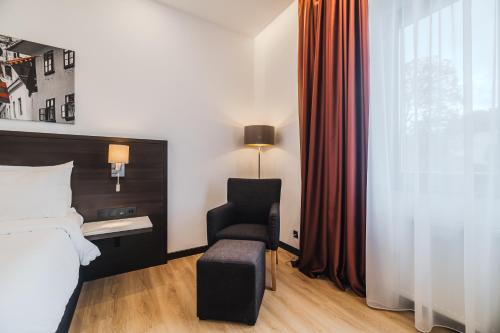 Superior Double Room image 8