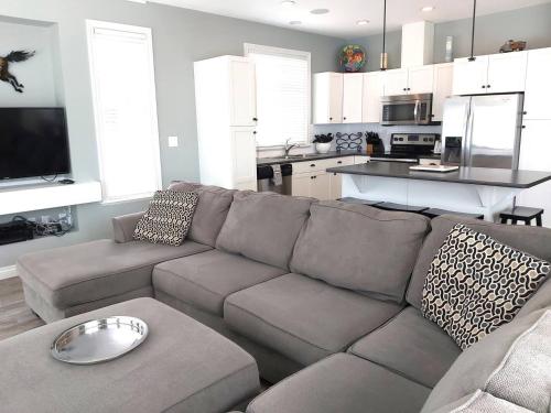 View - Beautiful Home - 2 Kitchens #198 in Osoyoos, Canada