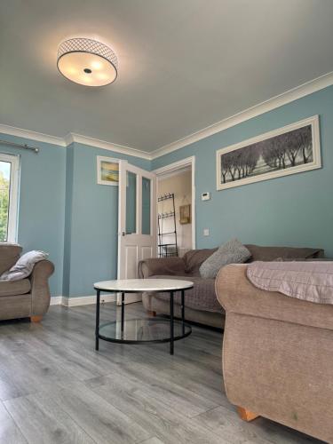 Glasgow Central guest house free parking