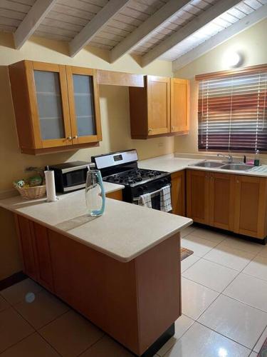 Krystals Palace in Corral Spring