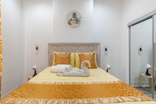 Golden Pearl with all you need within and around in Soulard, USA