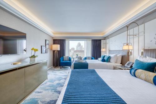 Deluxe Double Room with Two Double Beds room in Hotel Nikko San Francisco