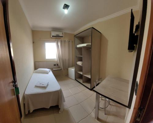 1 twin bed