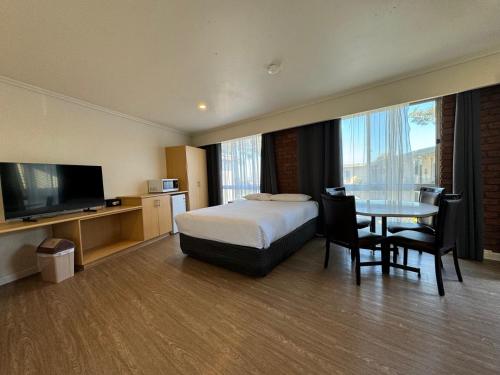 room detail thumbnail 0