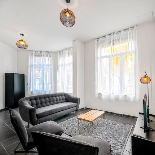 Spacieuse maison, 4 chambres, Wi-Fi et Parking gîte à louer Tourcoing