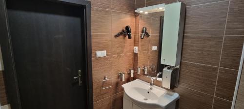 精英旅馆 精英旅馆