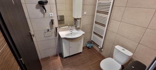 精英旅馆 精英旅馆