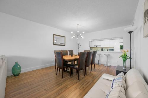 Nice and economic family apartment on the beach in Sunny Isles Beach, USA