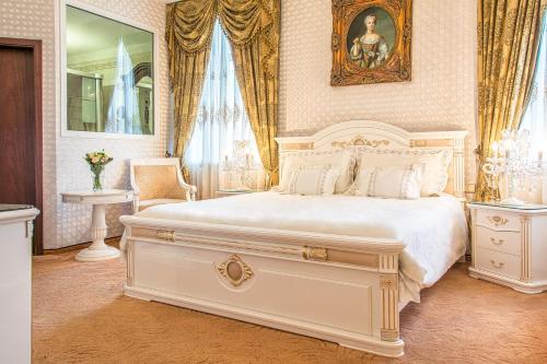 Palace Hotel Polom in Жиліна