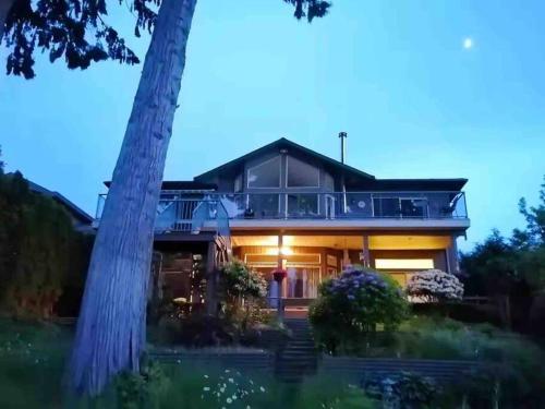 Water front Private suite with free parking in Nanaimo, Canada