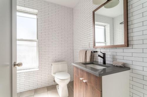 Charming 3BD 2bath Stay Near Tompkins Square Park in New York, USA