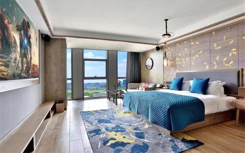 Mehood Lestie, Nantong Tongzhou New Century Avenue in ถงโจว