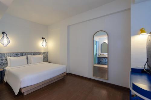 Champ Room Hollywood room in Kampi Hotel Legian
