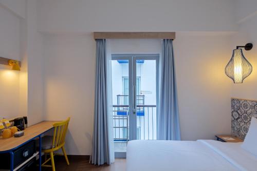 Champ Room Twin Balcony Access room in Kampi Hotel Legian
