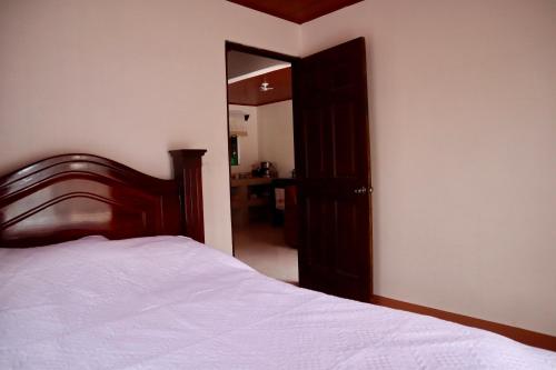 Casa las Orquideas Atenas - image 4