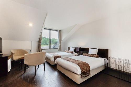 2 Single Beds, Non-Smoking, Pet Friendly Room