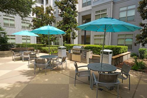 The Apollo - Lux 1-Bed Apartment near Space Center in 나소 베이