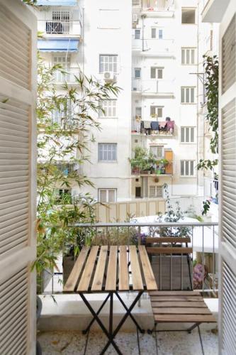 Stylish Quiet & Relaxing Gem near the Acropolis 