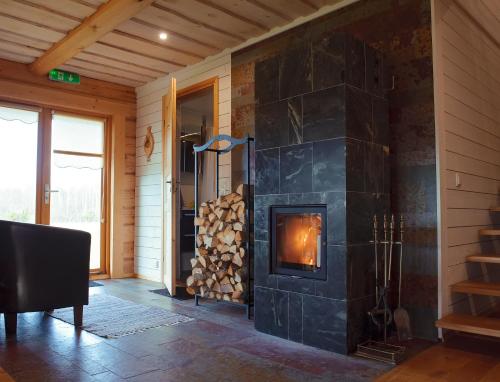 Rootsimaa Holiday House in Toomalouka Kula