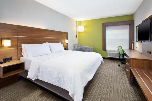 Holiday Inn Express Hotel & Suites Sunbury-Columbus Area By IHG in Sunbury