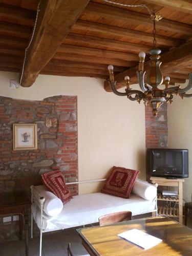 Relais Del Lago - image 11