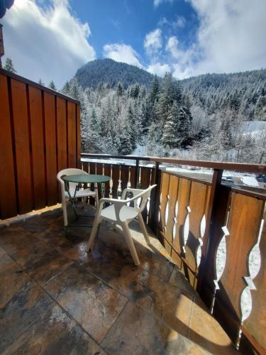 Balcony/terrace, 2 pieces Morzine near Pre-Favre Ski Lift