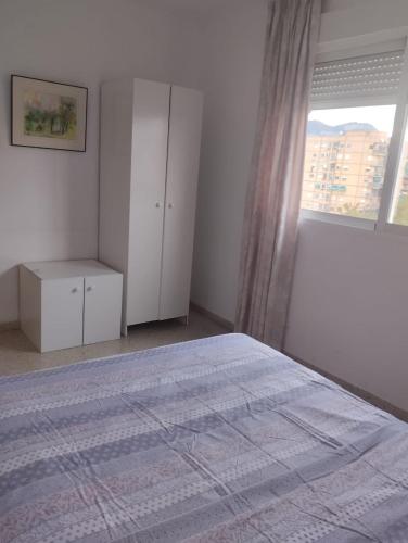 Spacious room with private key and WIFI in Granada