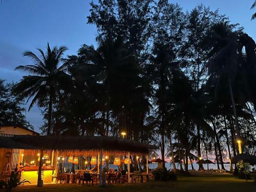 Koh Kood Club in Klong Hin Bay