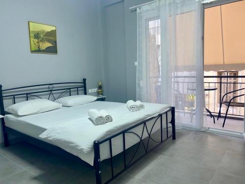City Oasis Room Type - One-Bedroom Apartment