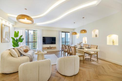 Daniels 2BR at Rimal JBR with Marina View, Dubai