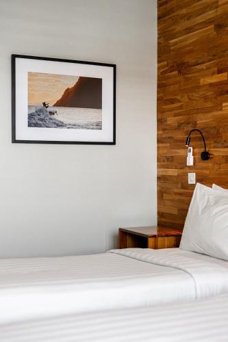 Double or Twin Room with Balcony image 6